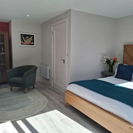 Granville House Apartments And Garden Suites บาลลีแฟร์ริเตอร์ ภายนอก รูปภาพ