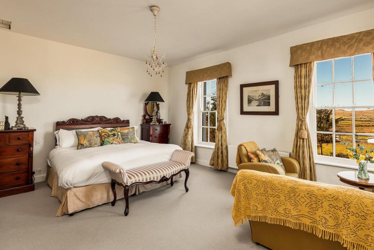 Granville House Apartments And Garden Suites บาลลีแฟร์ริเตอร์ ภายนอก รูปภาพ
