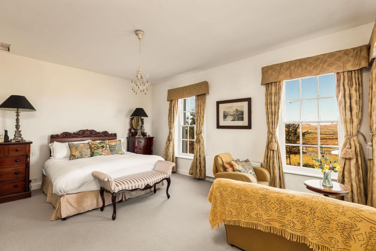 Granville House Apartments And Garden Suites บาลลีแฟร์ริเตอร์ ภายนอก รูปภาพ