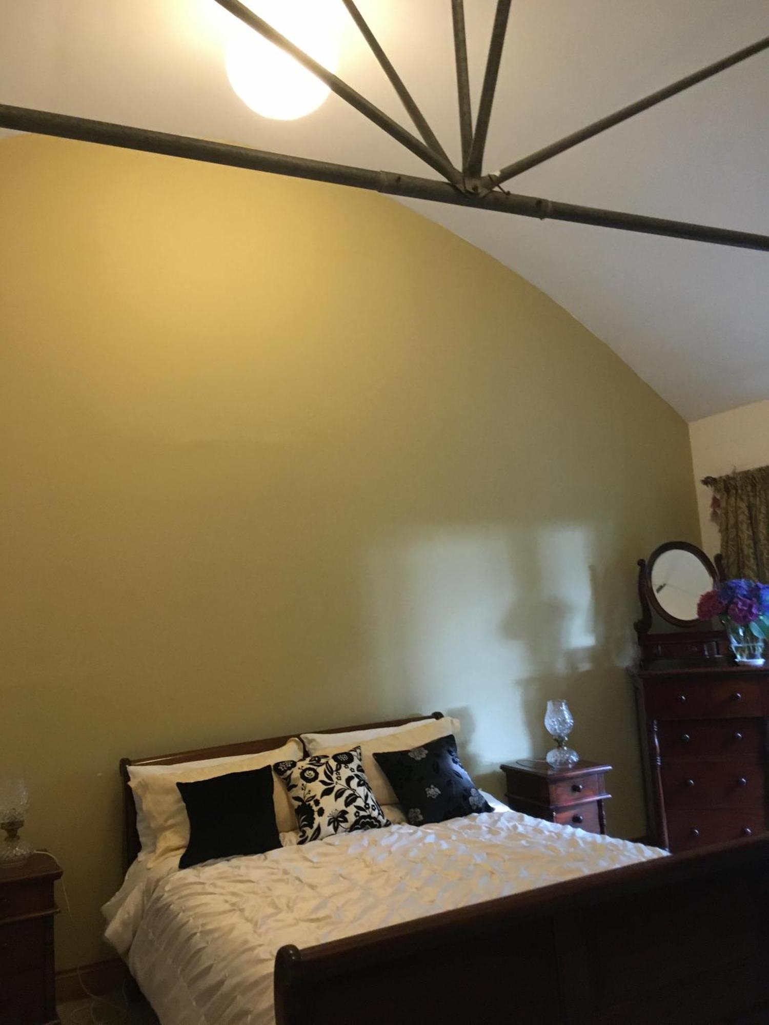 Granville House Apartments And Garden Suites บาลลีแฟร์ริเตอร์ ภายนอก รูปภาพ