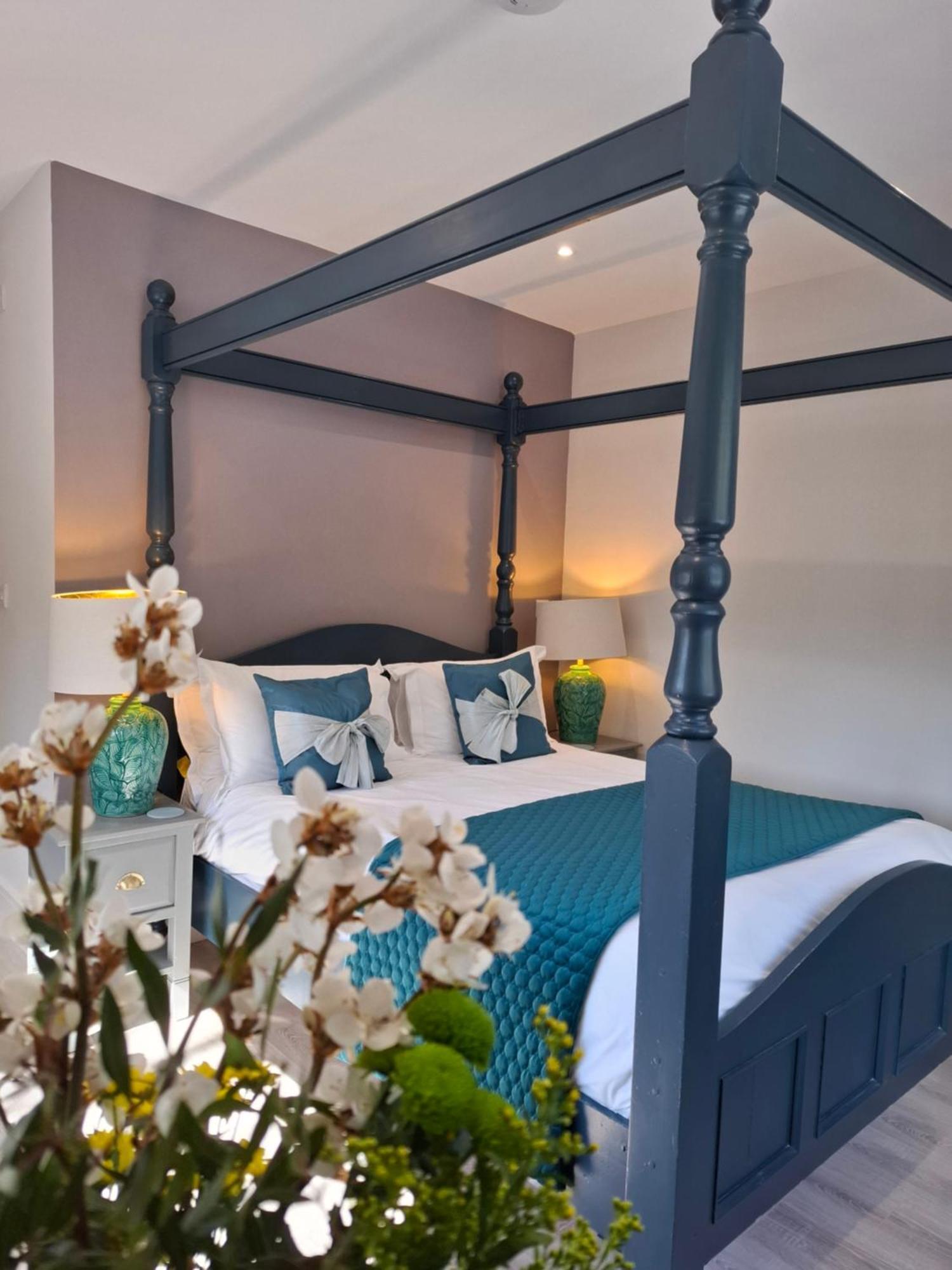 Granville House Apartments And Garden Suites บาลลีแฟร์ริเตอร์ ภายนอก รูปภาพ